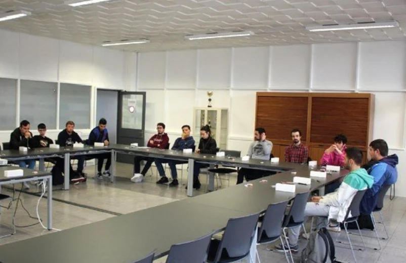 Aprendizagem+ de Técnico/a Especialista em Manutenção Industrial/Mecatrónica