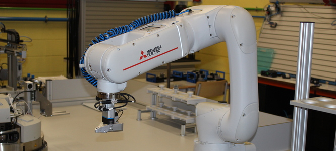 Imagem de Destaque do Curso: Técnico/a de Manutenção Industrial / Mecatrónica