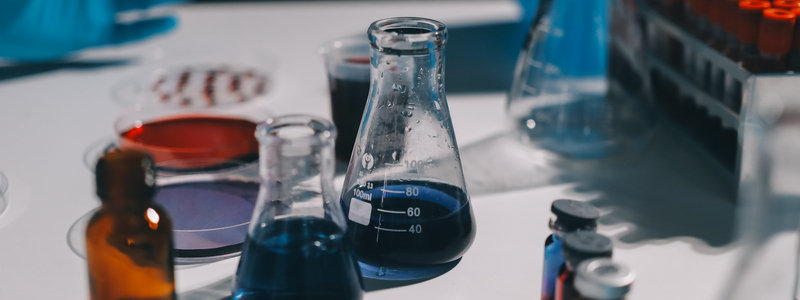 Imagem de Destaque do Curso: Correto Manuseamento de Produtos Químicos